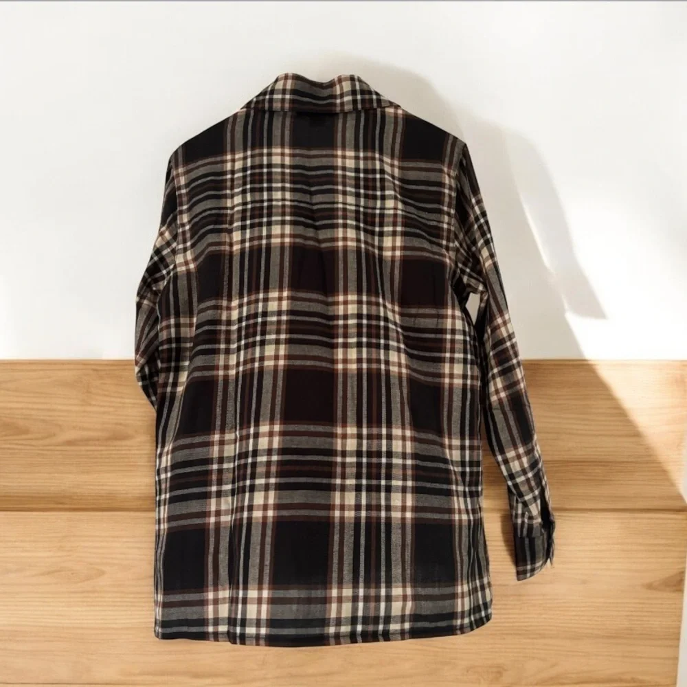 Sanctuary plaid Lightweight Button Down Top NWOT - Picture 3 of 3